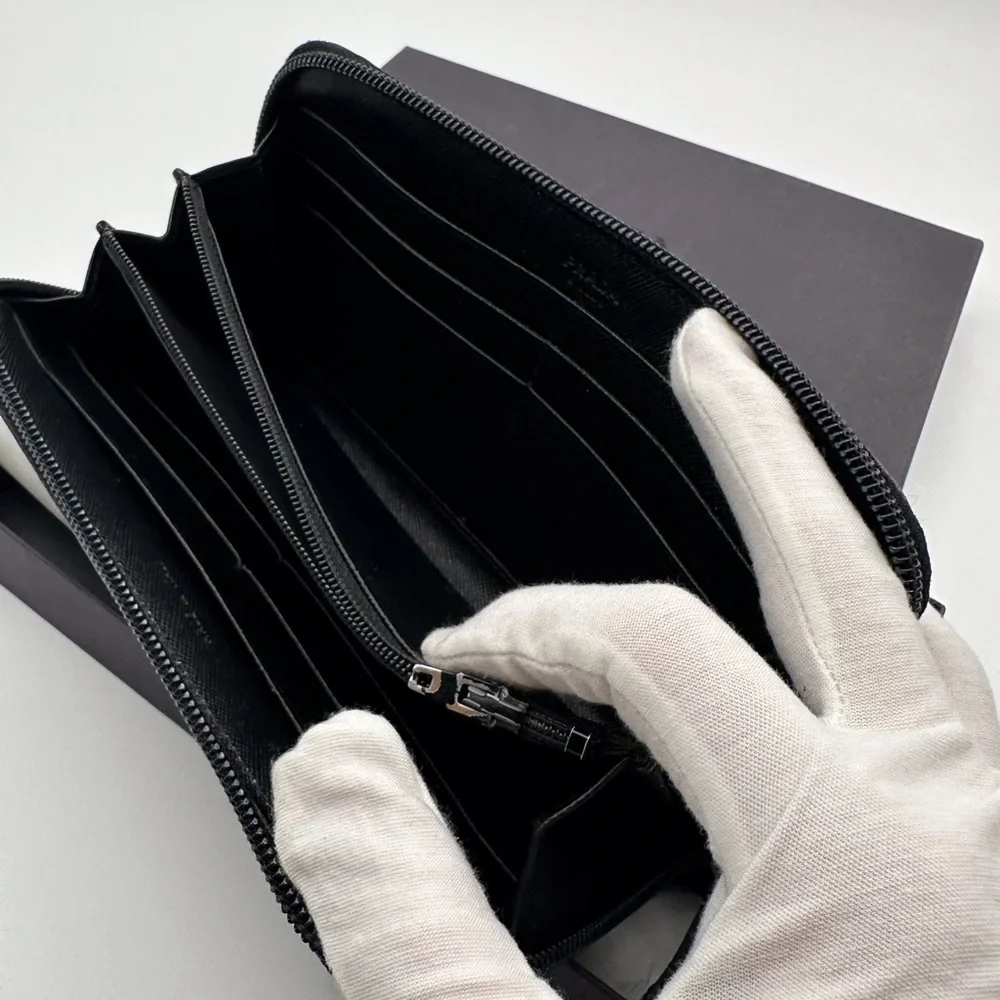 Prada Wallet W Box - Picture 6 of 12